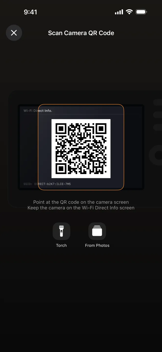 스캔하는 동안 카메라를 Wi-Fi Direct 정보 화면에 둡니다(영문 화면).